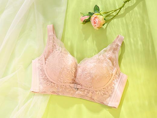 文胸拍攝（個人主頁-ZNTE3MTQ3MTY=） - 產品攝影 - 站酷設計師阿爾法057原創(chuàng)素材 - 站酷ZCOOL