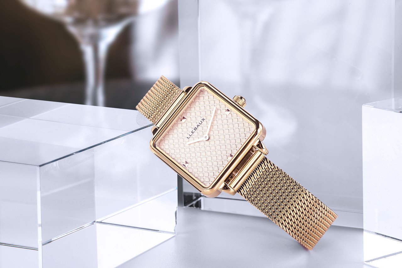 Llebaux手表拍摄（图ZMjIwNTM1MTE2） - 产品摄影 - 站酷设计师齐_视觉原创素材 - 站酷ZCOOL