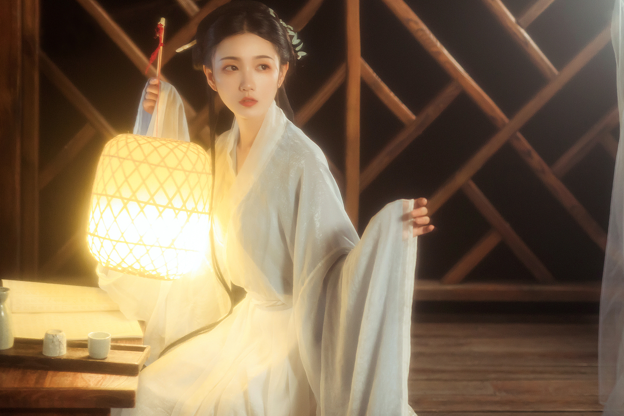 霜莲子（图ZMTc5MDEzMzk2） - 人像摄影 - 站酷设计师弓长歌原创素材 - 站酷ZCOOL