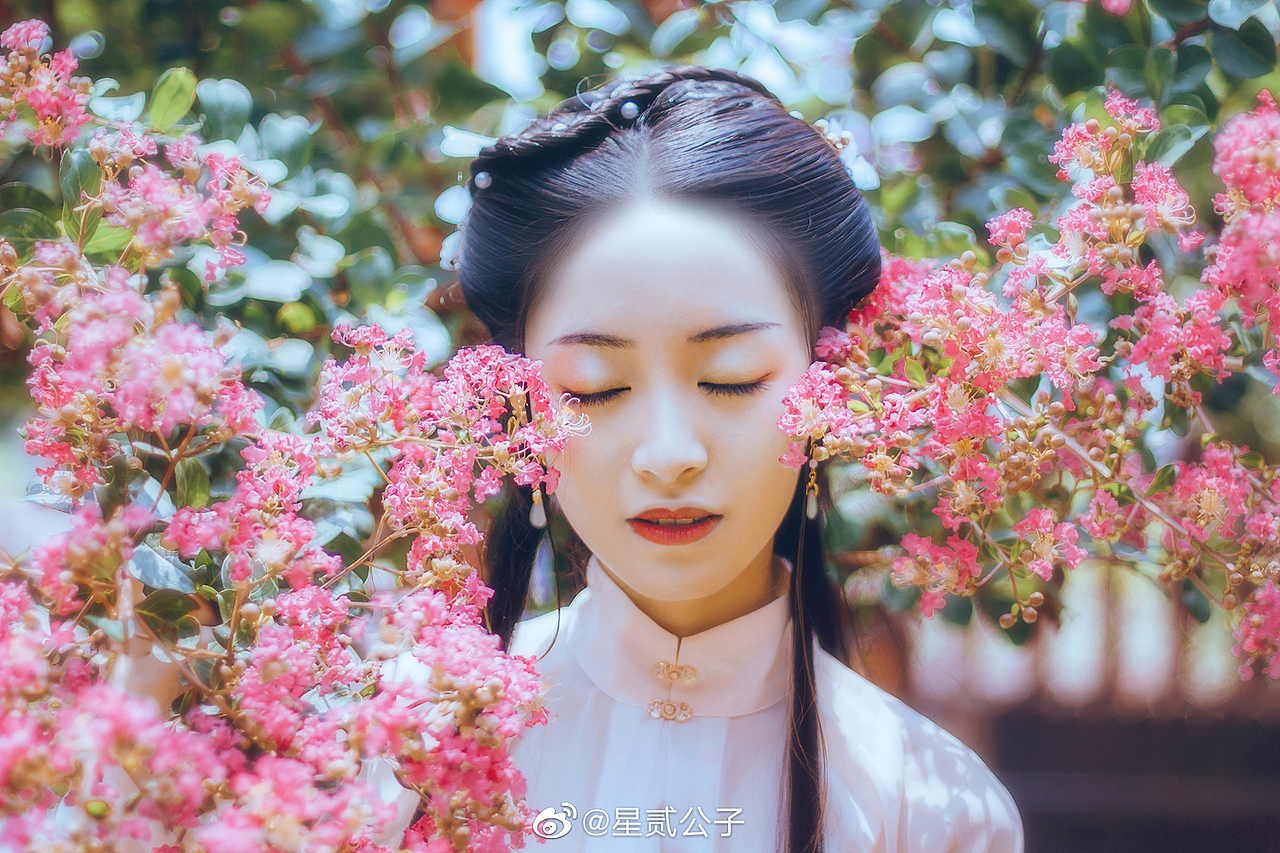 汉服写真🌸（图ZMjQ0MjYxMTgw） - 人像摄影 - 站酷设计师星贰公子原创素材 - 站酷ZCOOL