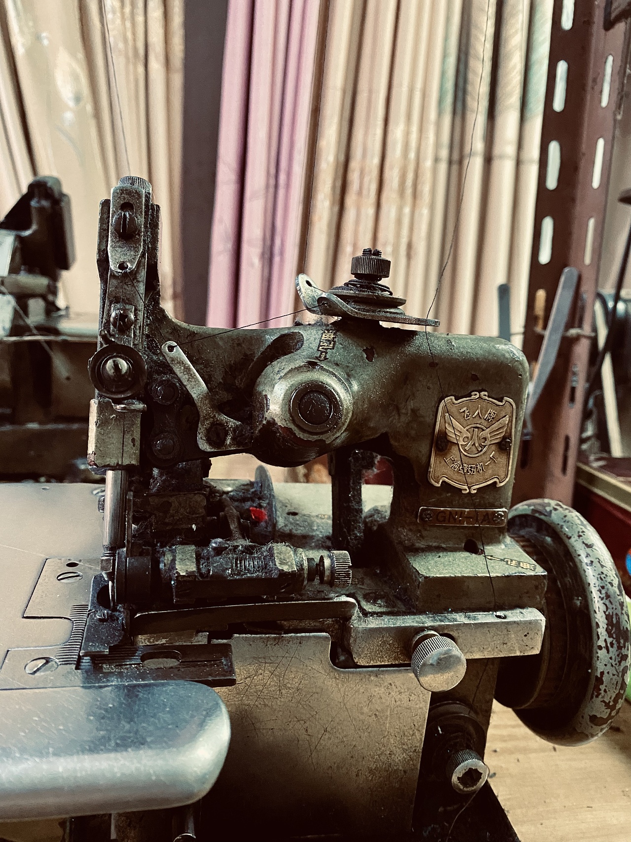 快灭绝的老式缝纫机|摄影|人文/纪实摄影|小让让 - 原创作品 - 站酷