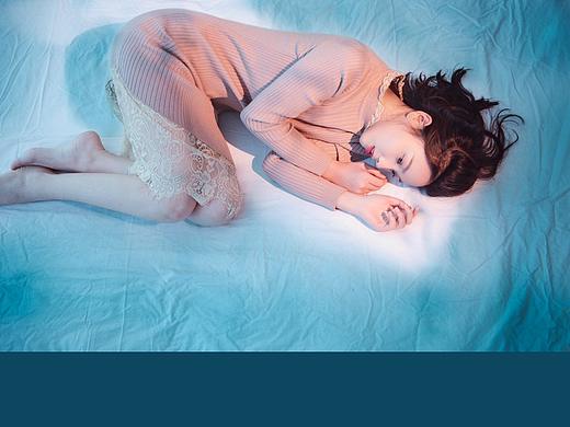 那些唱着暖阳和心事的女孩