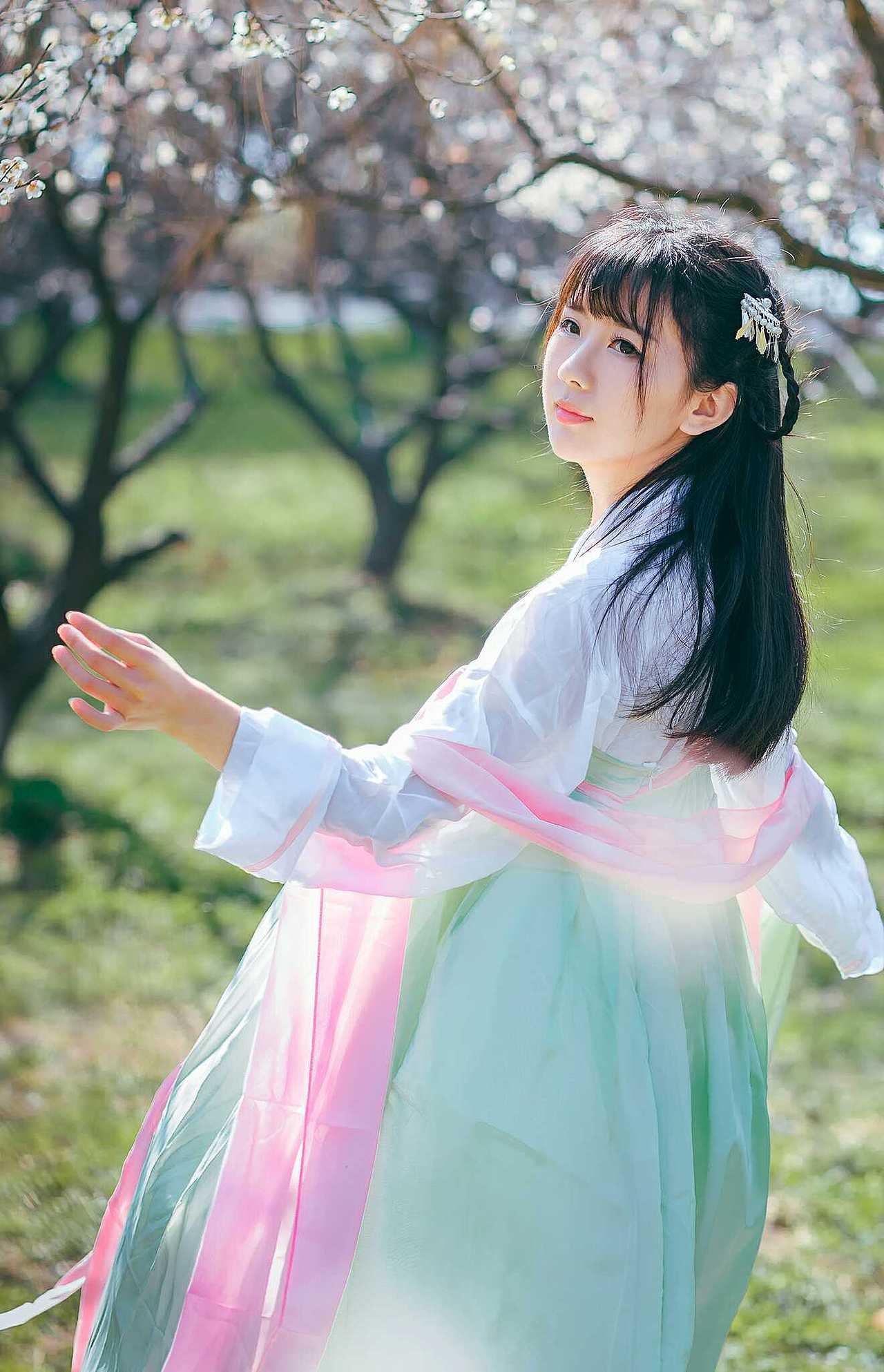 华服夏装（图ZMTQ2MDU5NzA0） - 其他服装 - 站酷设计师Z98775456原创素材 - 站酷ZCOOL