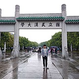 爱喝奶的叄的头像
