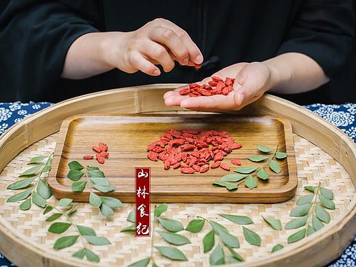 桂圆红枣枸杞茶主图视频