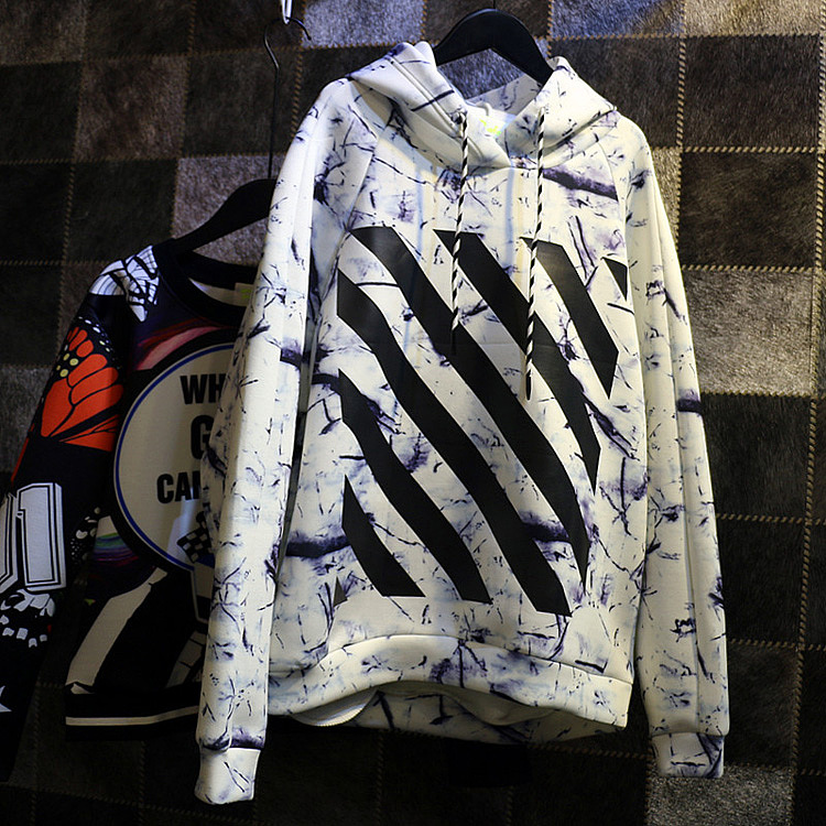 >>>欧美街头个性闪电斑点前后字母斜纹印花宽松大码太空棉连帽卫衣BF
>> ML16088-#79 (1件代发)<br>>> 尺码: 均码 衣长73 胸围126 肩宽46 袖长52<br>>> 颜色分类: 白色 >> 面料: 优质柔软细腻顺滑太空棉面料