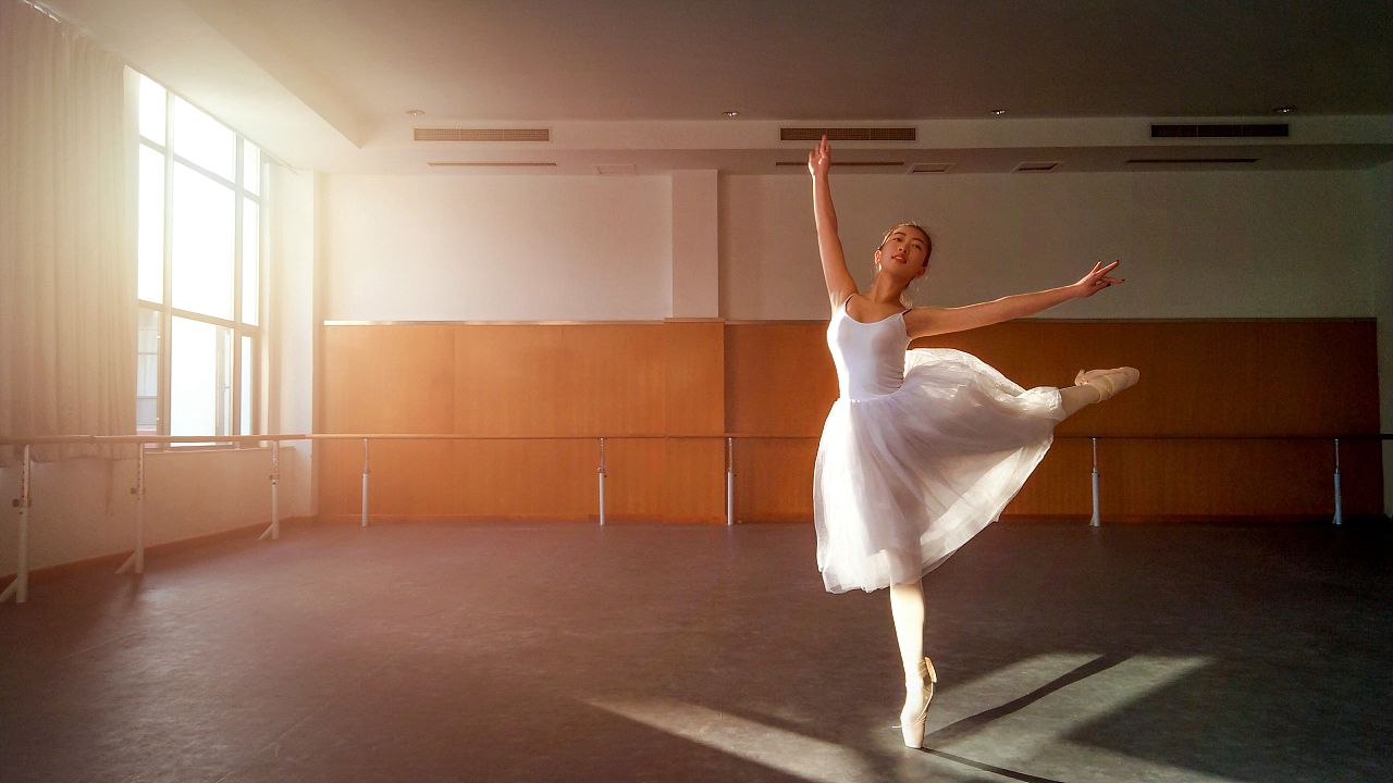 练功房里的女孩