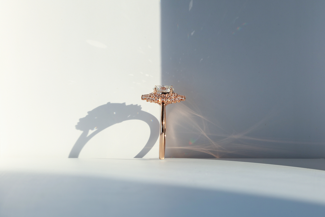 珠宝摄影 光斑（图ZMTE5OTE3MzU2） - 产品摄影 - 站酷设计师珠宝摄影圣坤原创素材 - 站酷ZCOOL