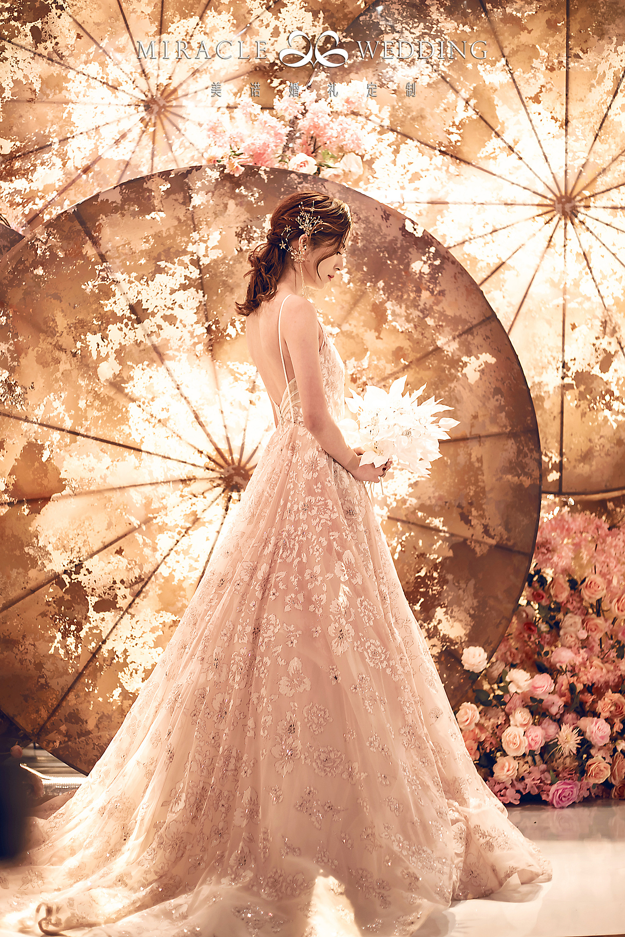 婚禮宴會設(shè)計作品—《夢以千尋》（圖ZMTQ0NjE4MTY4） - 舞臺美術(shù) - 站酷設(shè)計師宴會設(shè)計師云龍原創(chuàng)素材 - 站酷ZCOOL