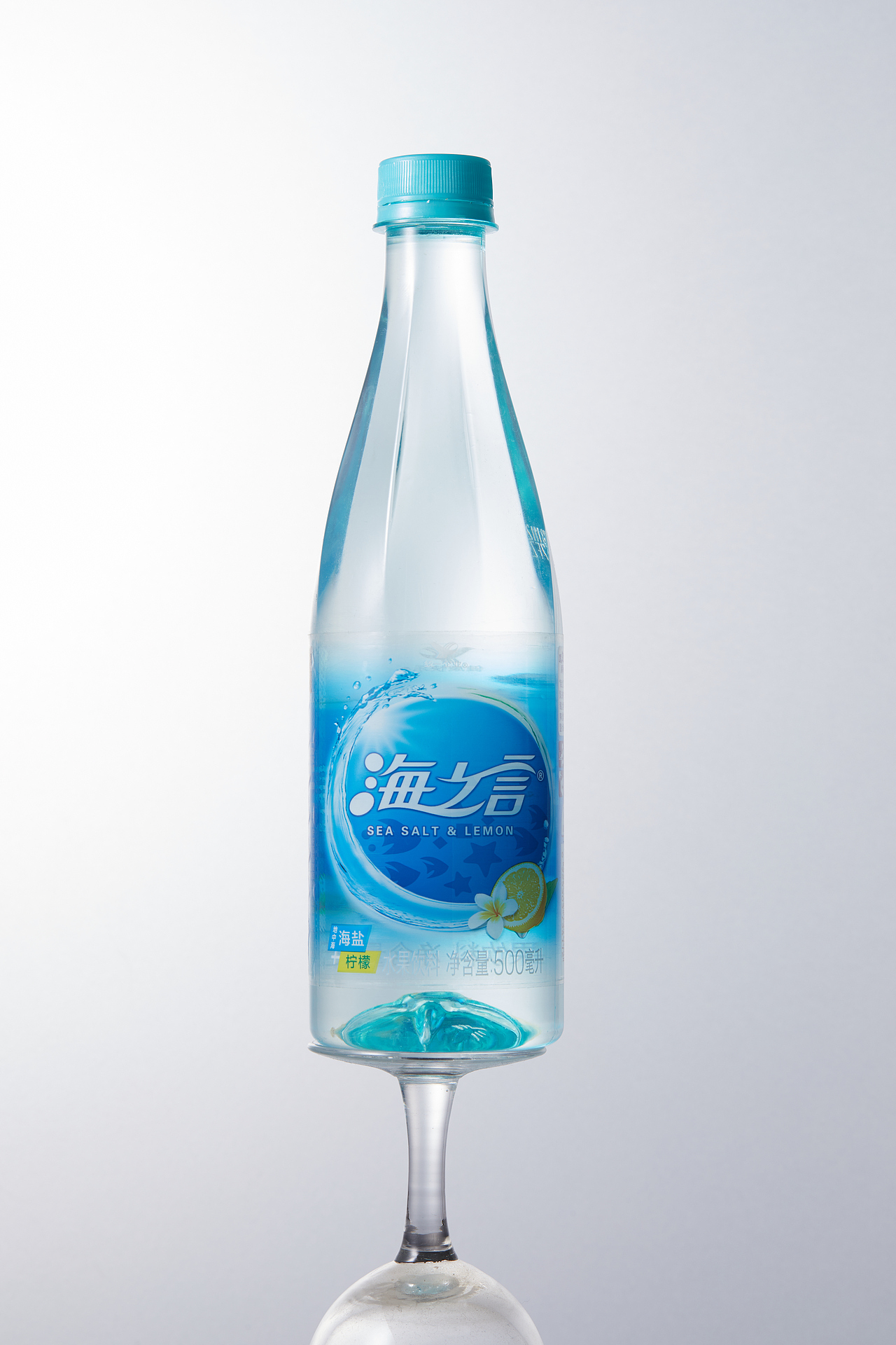 透明弧面品类实拍/海之言/漓泉/果本 化妆品（图ZMTc2MjIxOTUy） - 产品摄影 - 站酷设计师无_言原创素材 - 站酷ZCOOL