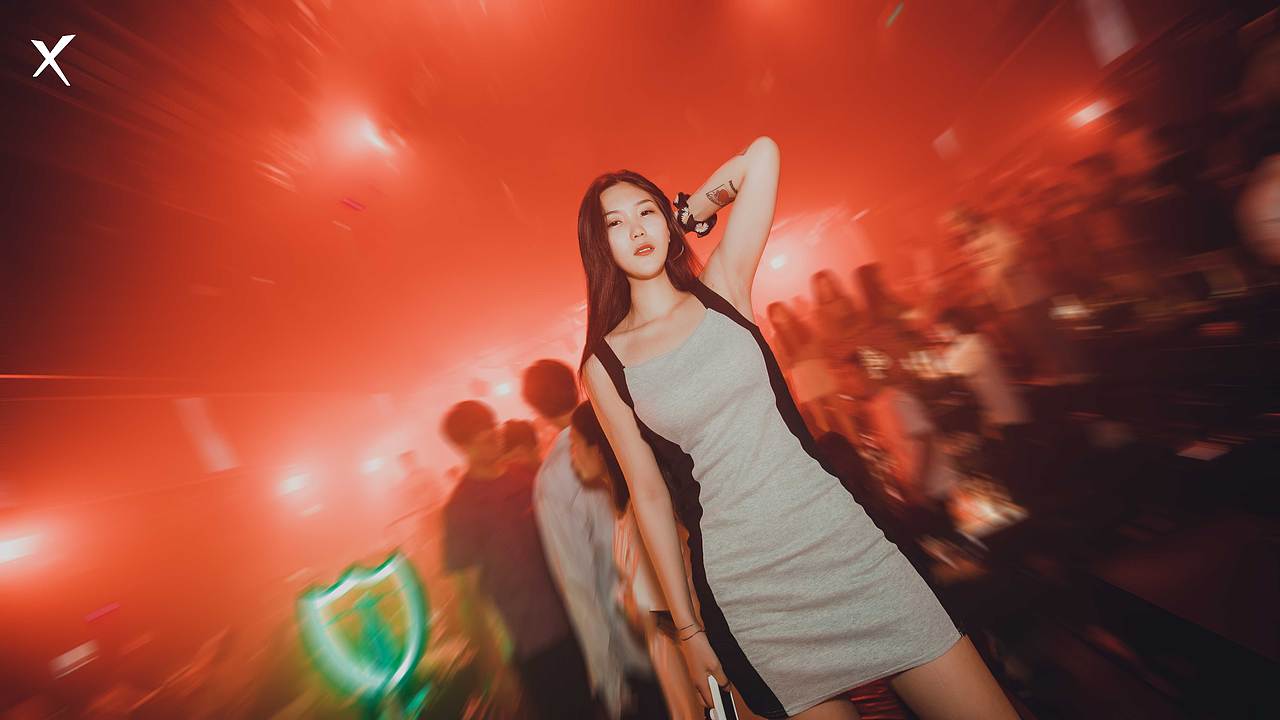 周末派对🎉（图ZMjI0NTMwNDY4） - 人像摄影 - 站酷设计师商业摄影师周Sir原创素材 - 站酷ZCOOL