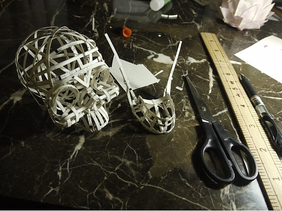 拿纸来做骷髅头（过程）