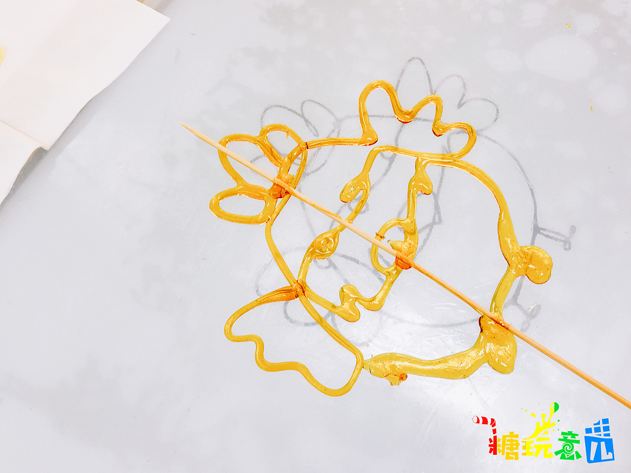 糖玩意儿小鸡卡通糖画制作过程