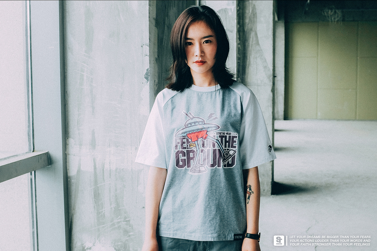 ST思锐泰格2017年新款插肩袖拼色太空漫步男女情侣（图ZODU2NzQ3NjQ=） - 休闲/流行服饰 - 站酷设计师STRETAG思锐泰格原创素材 - 站酷ZCOOL