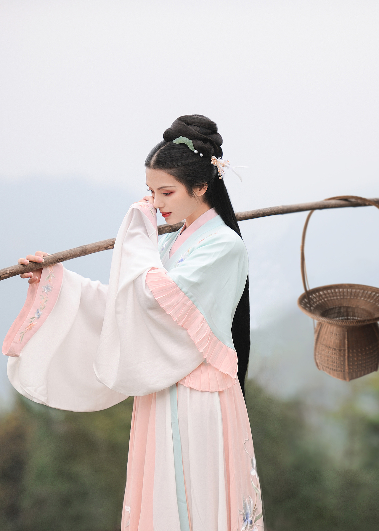 幽山黛——汉服意境人像后期(图ZMTU1NjkyODA4) - 人像摄影 - 站酷设计师钦钦子Emma原创素材 - 站酷ZCOOL