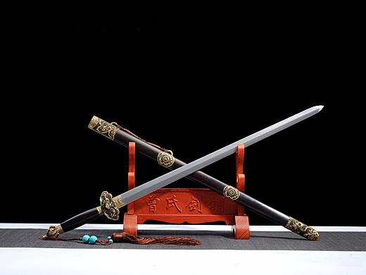 吟龙之剑藏锋与刃,削铁如泥!龙泉宝剑曾氏剑铺曾保东