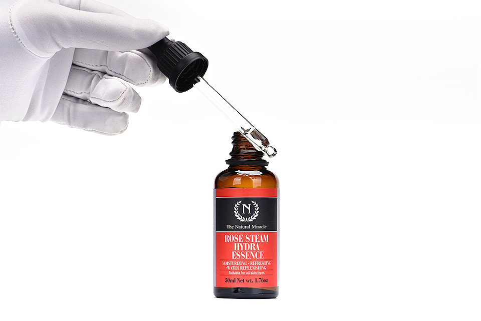 美妆化妆品纯底拍摄