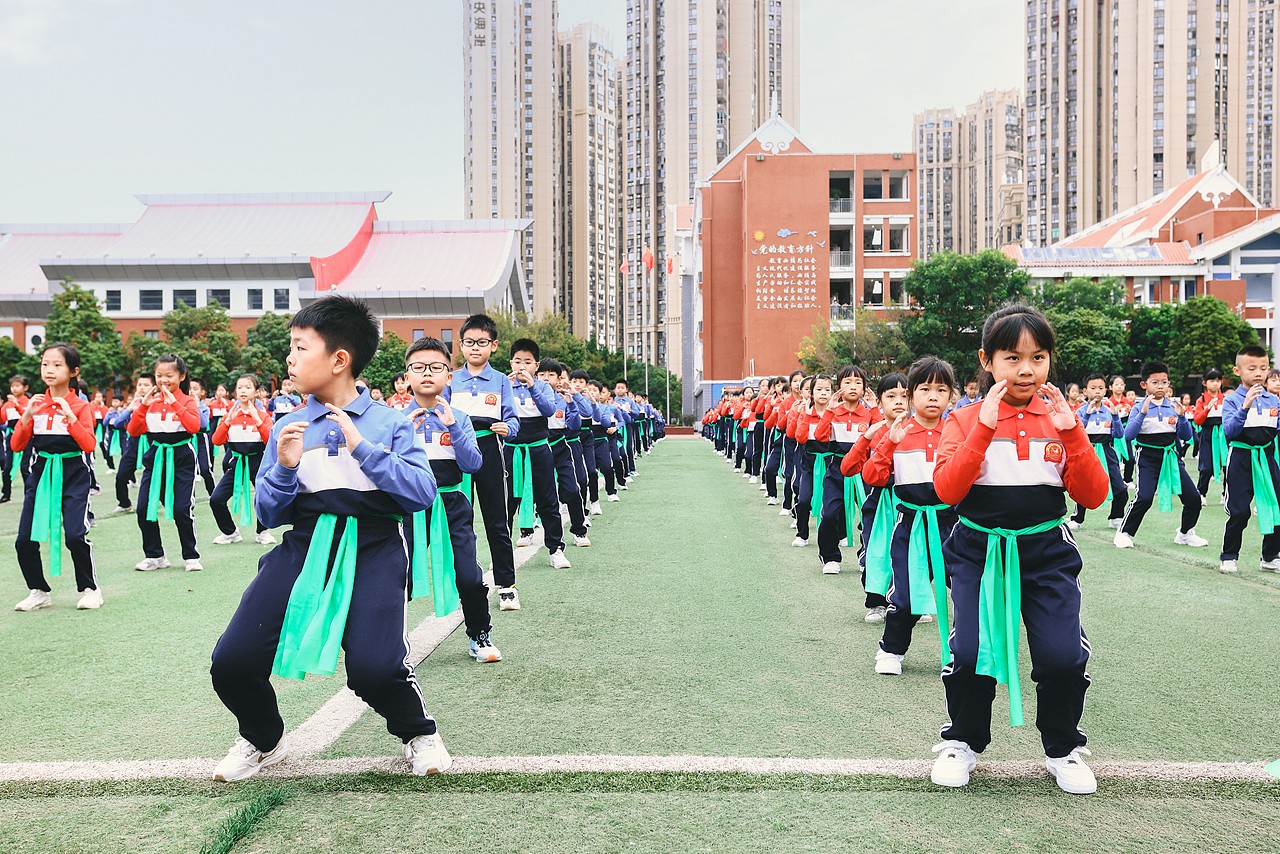 全程无线移动直播,集美娃的活力大课间惊艳来袭!