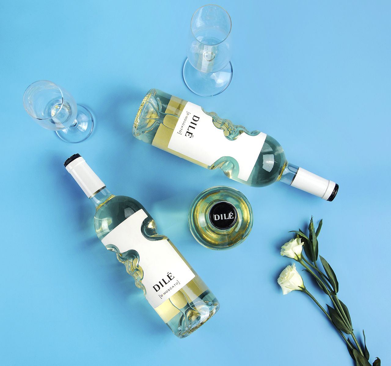 果酒卡纸风格摄影（图ZMTYzMTQ5Nzgw） - 产品摄影 - 站酷设计师Jamie摄影原创素材 - 站酷ZCOOL