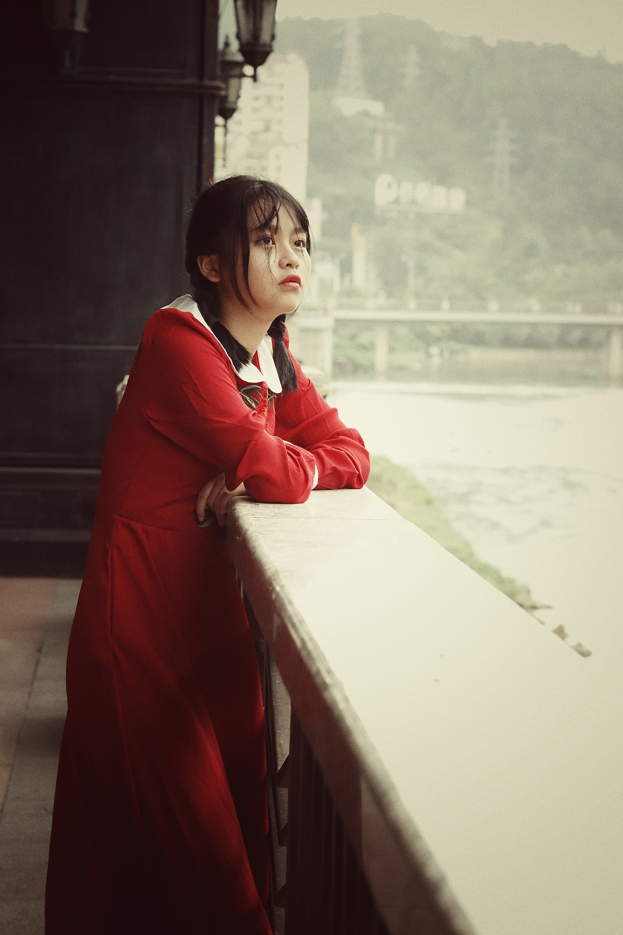 她｜复古长裙（图ZMjE5MDUzOTYw） - 人像摄影 - 站酷设计师我懵懂了原创素材 - 站酷ZCOOL