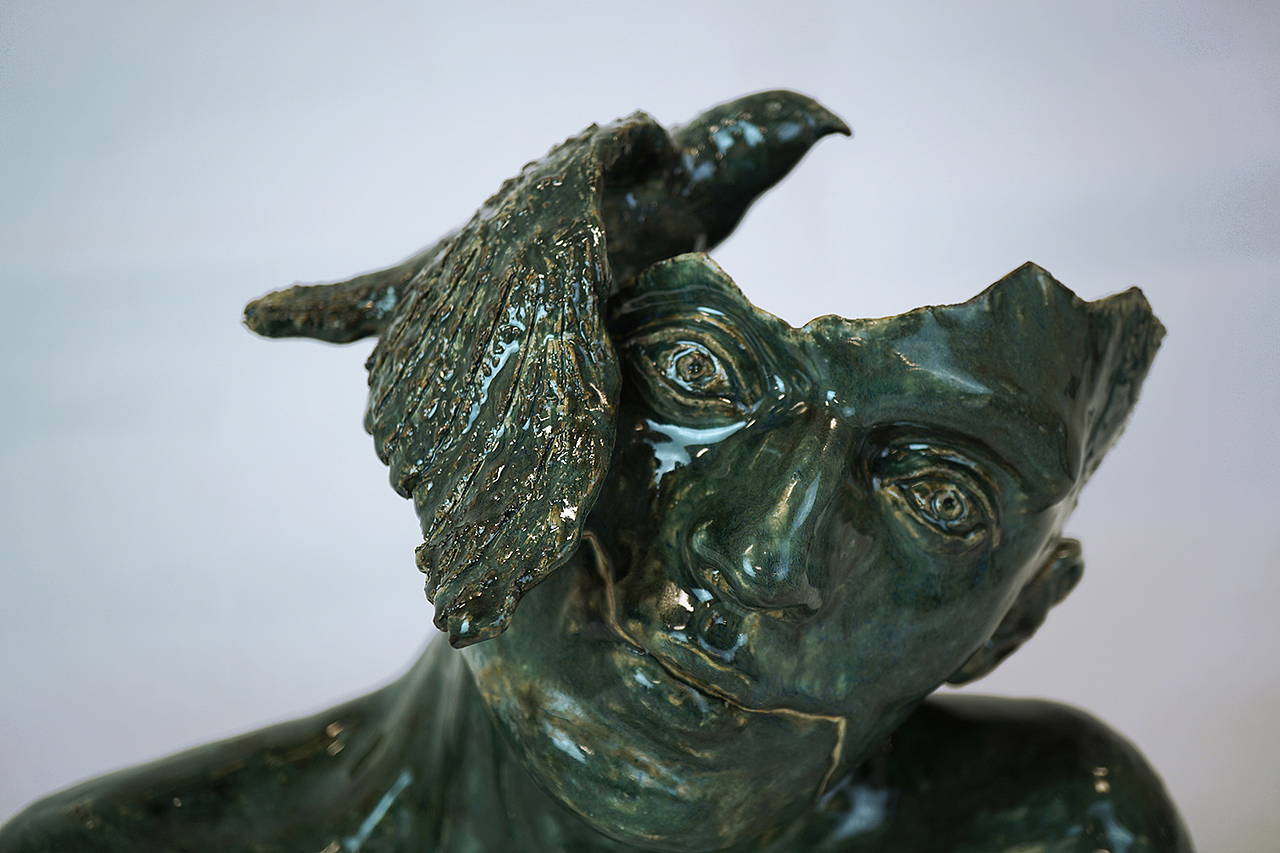 最近刚完成的陶艺雕塑作品。