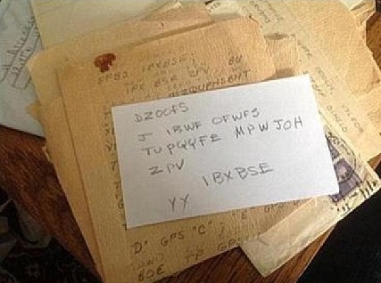 回忆起了60年前的经历,回忆起这种特殊的密码,然后翻译出了这封信