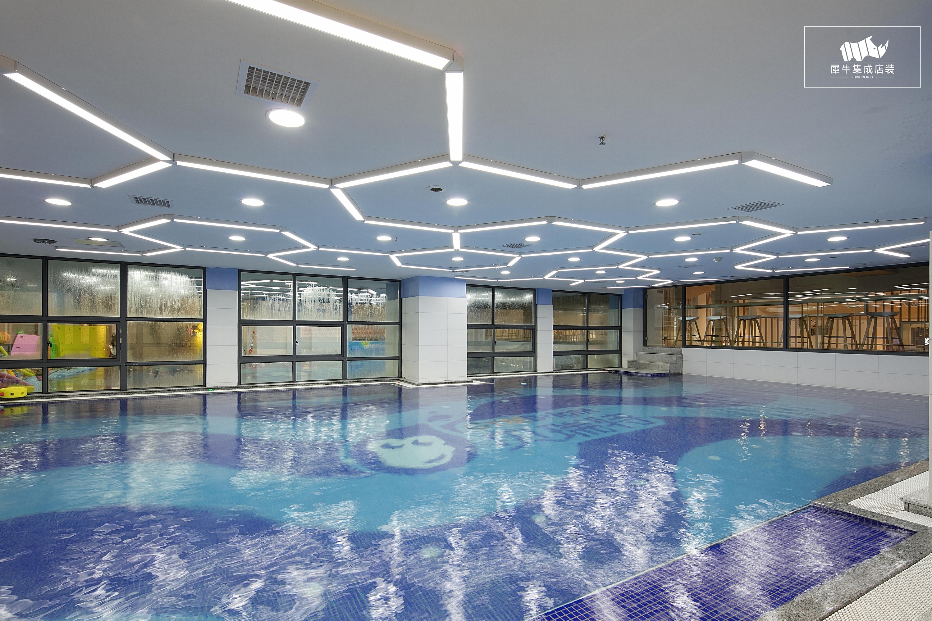 长沙亲子游泳店铺装修效果图分享