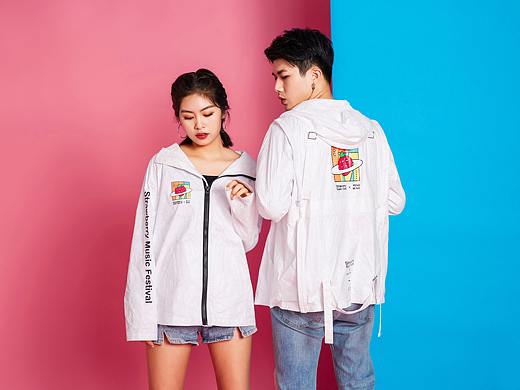 草莓音乐节卫衣