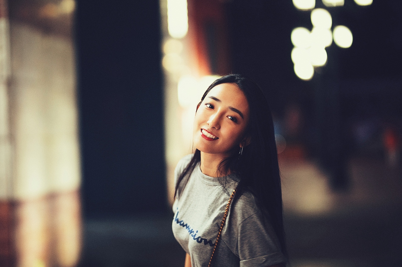 《夏夜》（图ZMTY0MDE4OTQw） - 人像摄影 - 站酷设计师喾葩原创素材 - 站酷ZCOOL