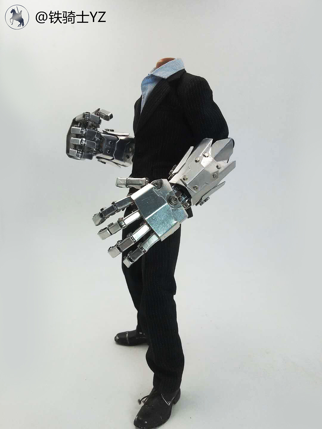铁骑士铠甲机械手臂