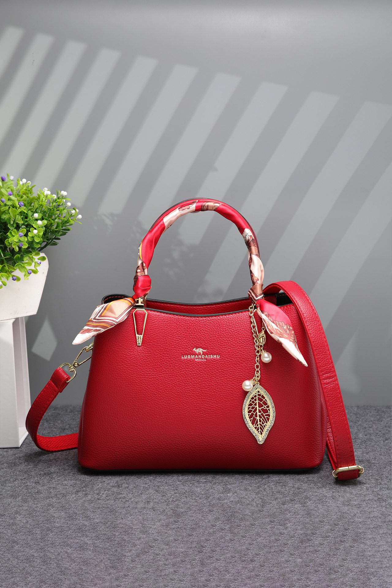 个人练习(包包首饰杂图)