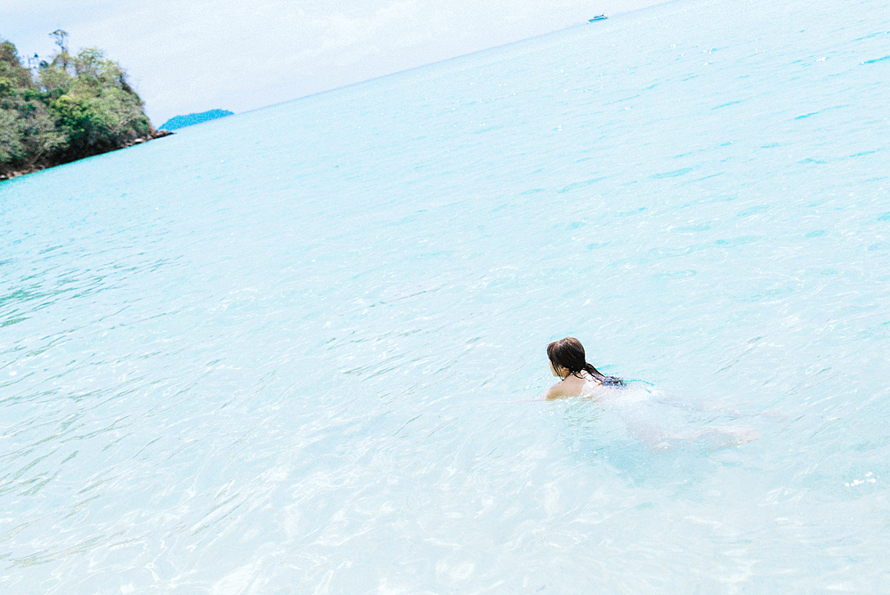 仲夏（图ZMTE2MjM2MDI4） - 人像摄影 - 站酷设计师周健__原创素材 - 站酷ZCOOL