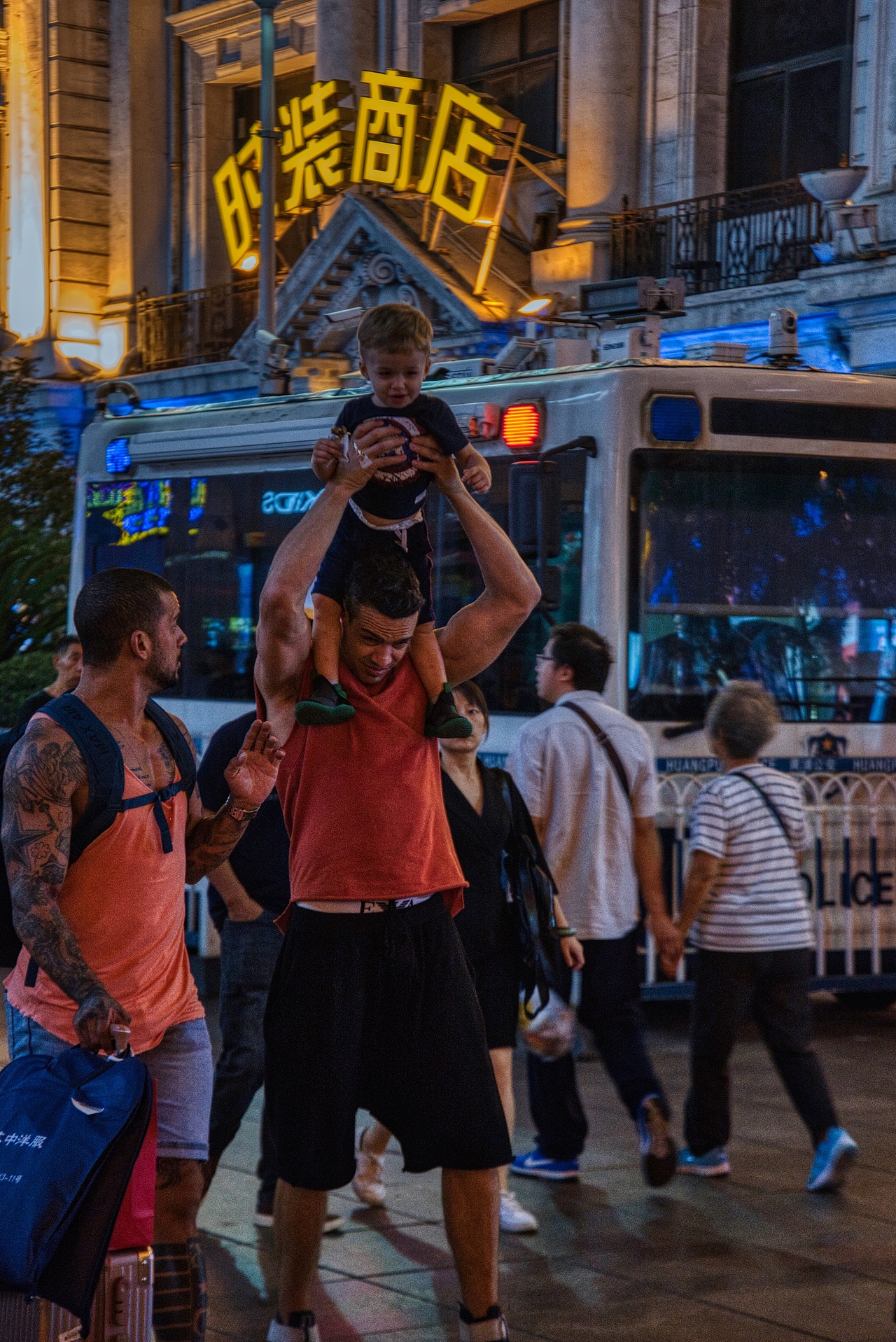 上海啊上海 你是什么