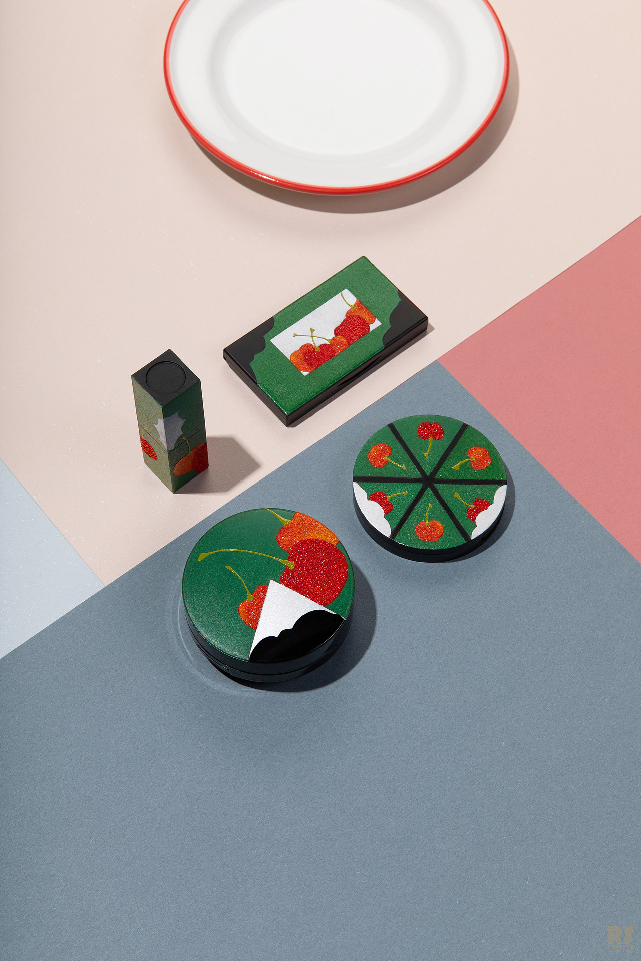 ticken夏季系列限定彩妆盒漆艺作品艺术产品拍摄