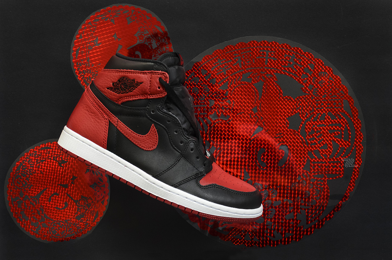 AIR JORDAN 1“禁穿”（图ZNjg5NTU5NTY=） - 产品摄影 - 站酷设计师applicant1原创素材 - 站酷ZCOOL