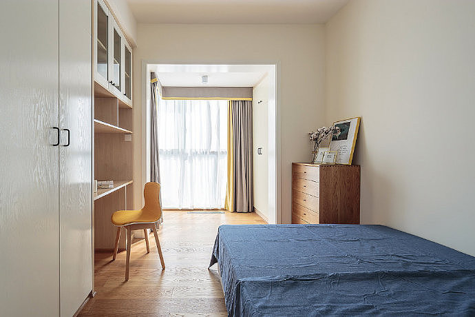 简约北欧风三居室装修案例,温馨的暖色调让人心安!