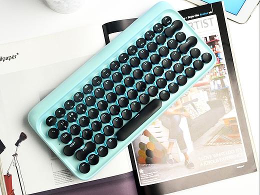 攝影：洛斐DOT藍(lán)牙鍵盤（個(gè)人主頁(yè)-ZMjk3NDg3MDA=） - 產(chǎn)品攝影 - 站酷設(shè)計(jì)師泡菜龍_sheman原創(chuàng)素材 - 站酷ZCOOL