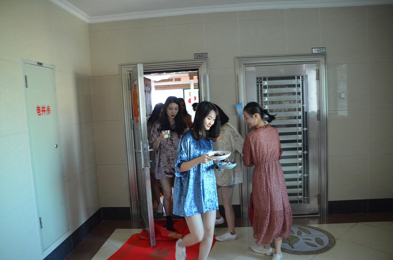 执子之手 与子偕老