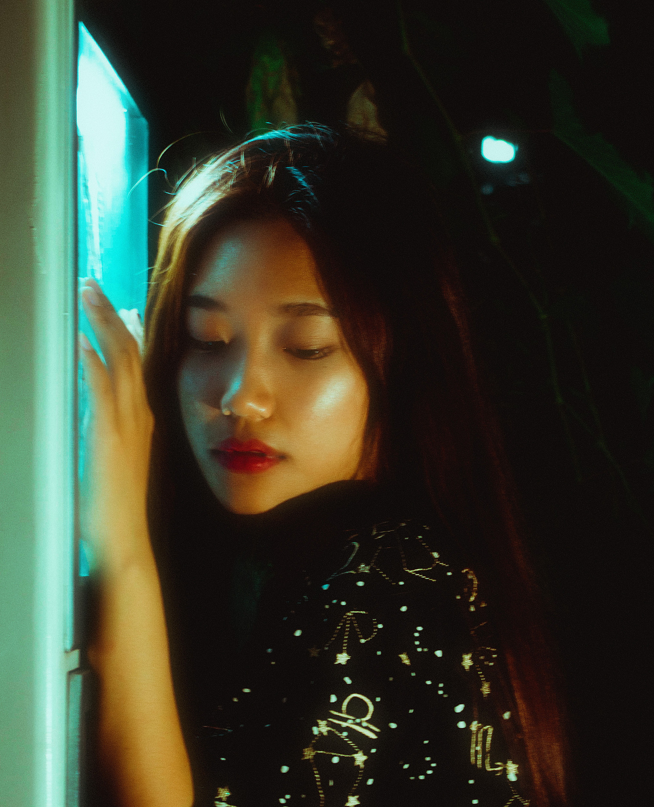 夜景人像（图ZMTI0MzA0Nzky） - 人像摄影 - 站酷设计师被剥开的香蕉皮原创素材 - 站酷ZCOOL