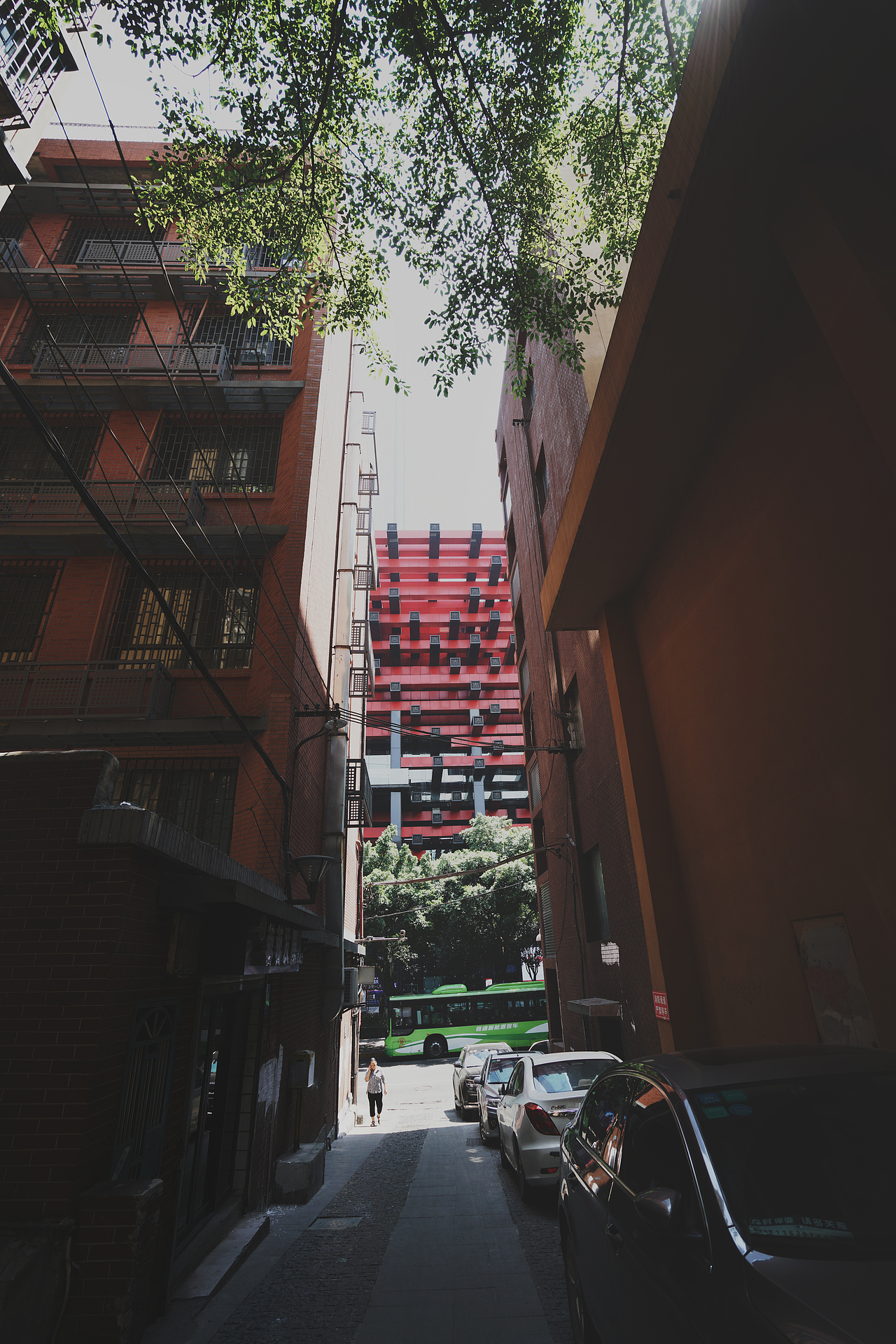 重慶都市（圖ZMTMxNDc0MDcy） - 人文/紀(jì)實(shí)攝影 - 站酷設(shè)計(jì)師嘉字這樣寫(xiě)原創(chuàng)素材 - 站酷ZCOOL