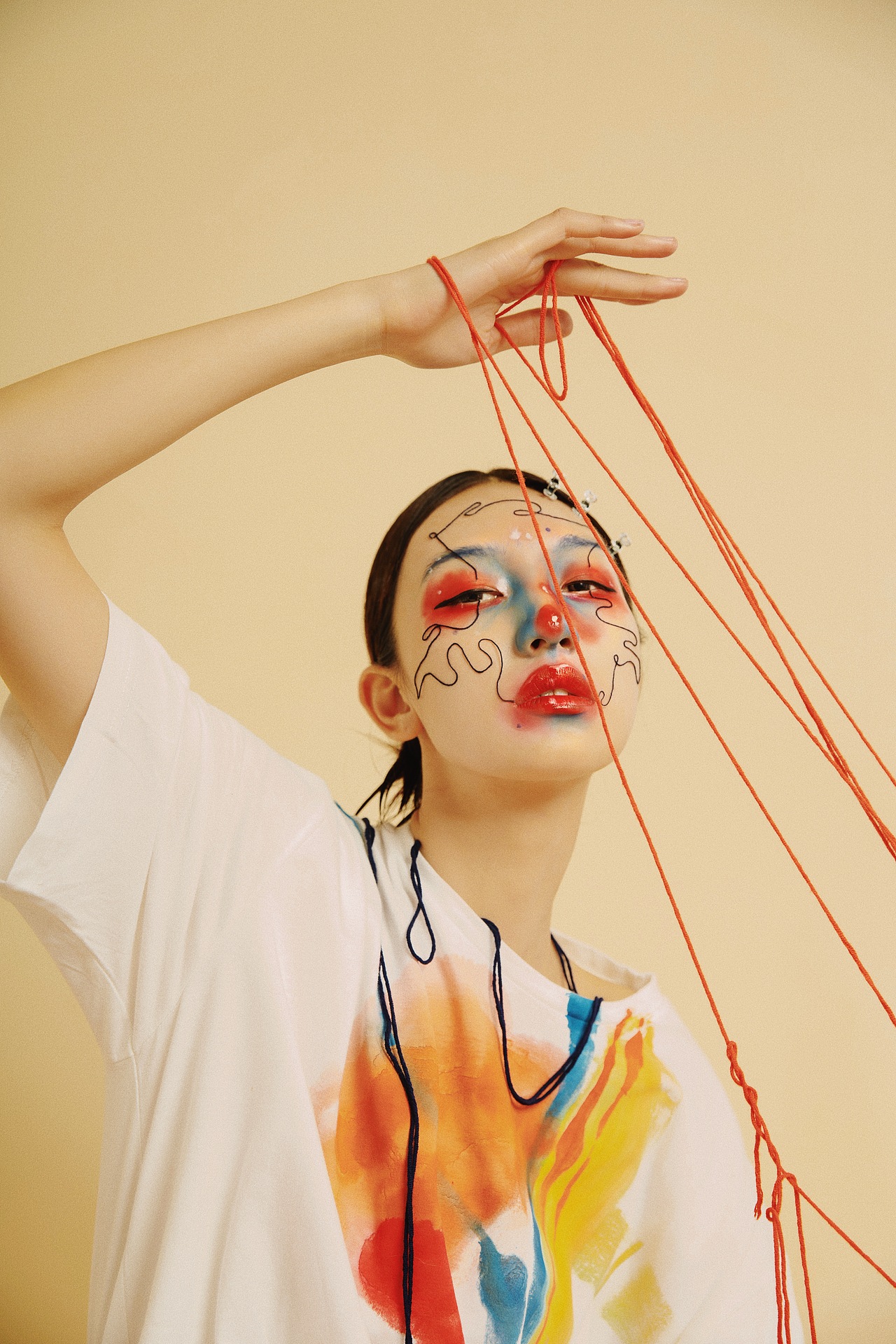 荒诞戏（图ZMjI5NDM3MjI0） - 人像摄影 - 站酷设计师摄影师Moretta原创素材 - 站酷ZCOOL