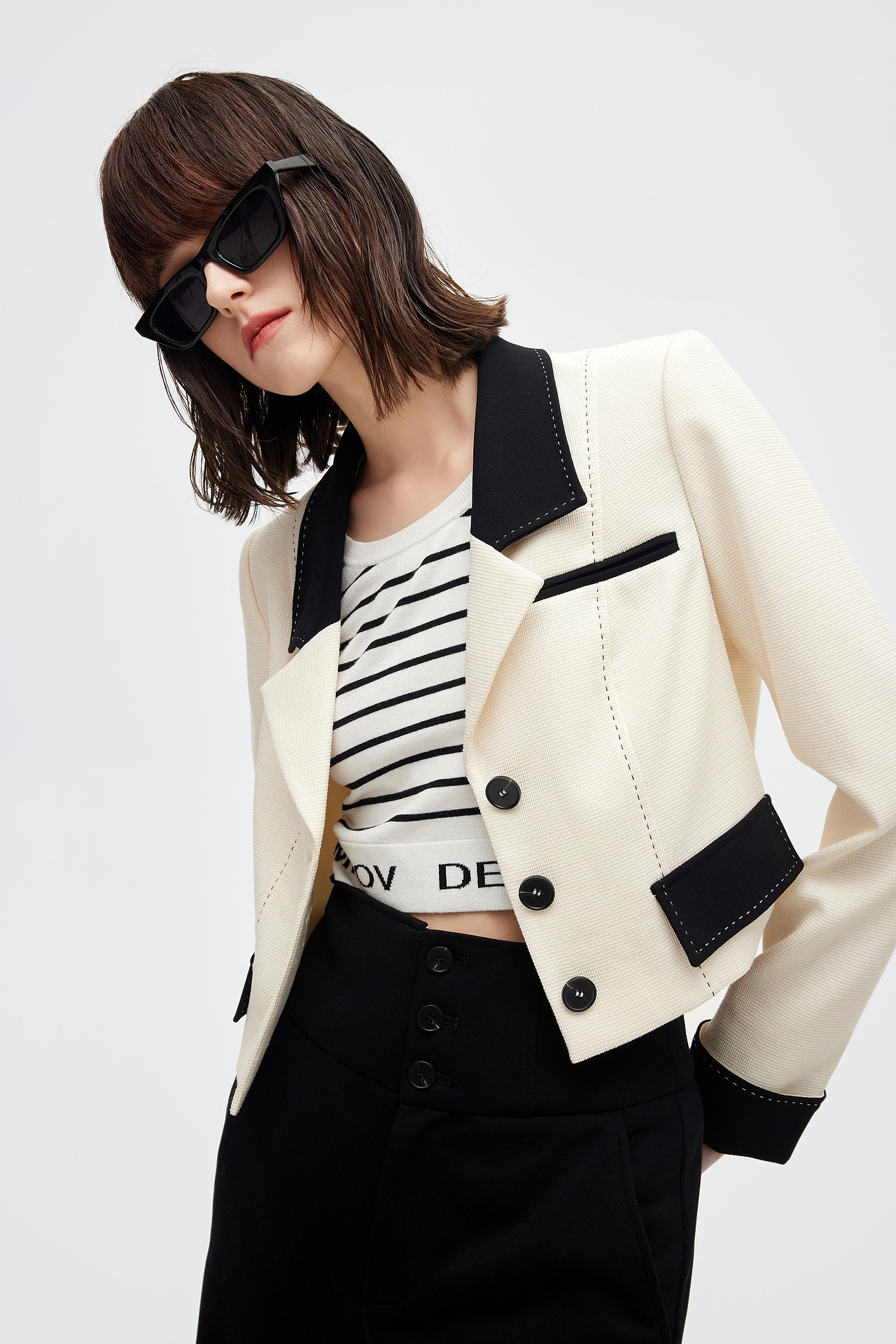 DEMMOV&W2D | 潮牌~创意电商(平面及视频)