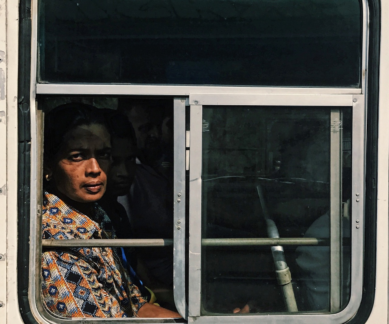 旅途中遇到的陌生人（图ZODU1NzQ3ODQ=） - 人像摄影 - 站酷设计师叁心Sanxin原创素材 - 站酷ZCOOL