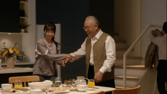 TVC视频 | 小爱同学家庭传声功能篇（图ZMjY4MzkwMzA4） - 短片 - 站酷设计师裂变传媒原创素材 - 站酷ZCOOL