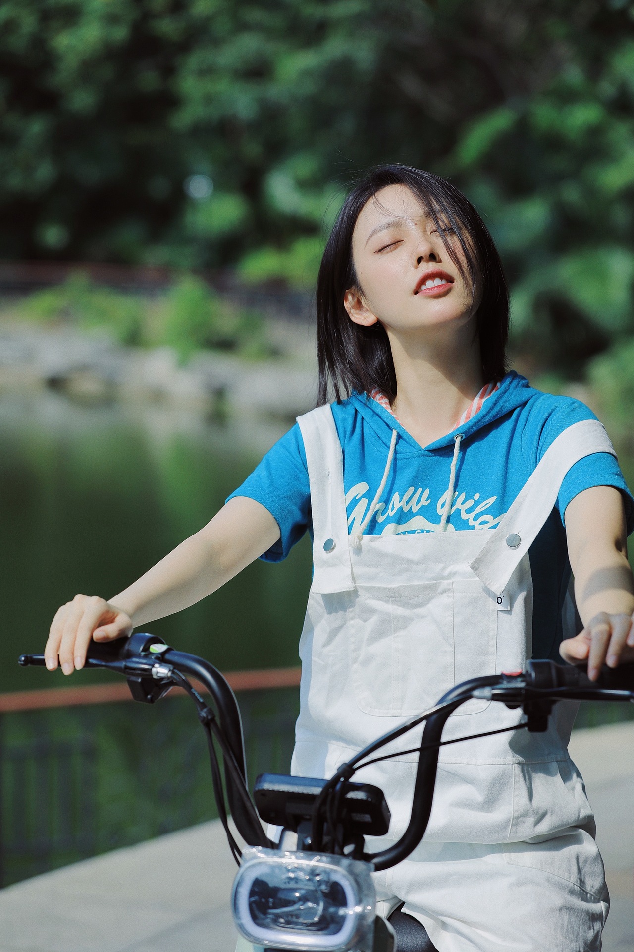 你有我喜欢的各个样子（图ZMjUzNTU5OTMy） - 人像摄影 - 站酷设计师萌又三岁原创素材 - 站酷ZCOOL