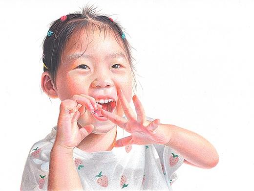 彩铅画《我的女儿》4