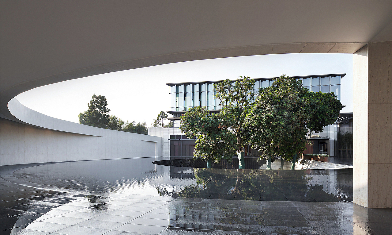 华润·润樾山:自由艺术,焕新审美体验