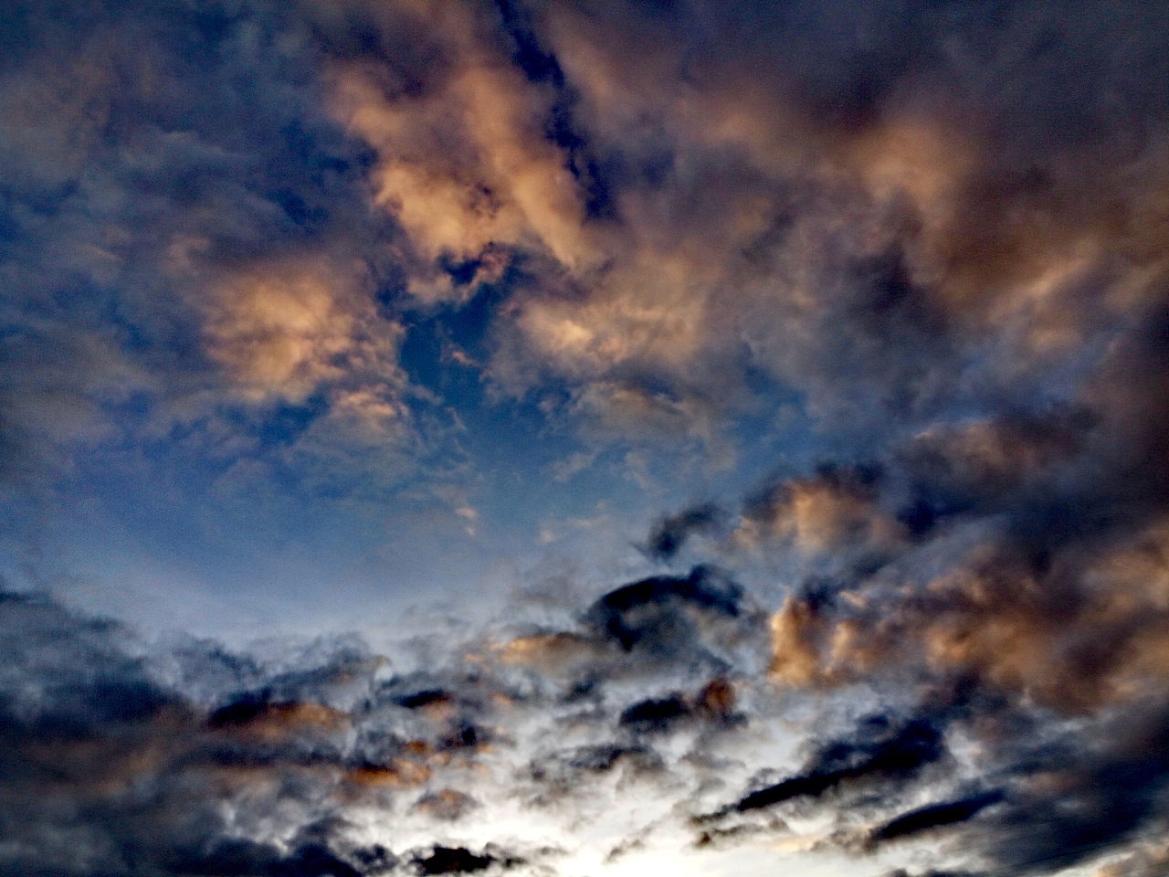 天空之境（二）——天空摄影手机摄影（图ZMTU5MDQ5MTQw） - 风光摄影 - 站酷设计师文二毛原创素材 - 站酷ZCOOL