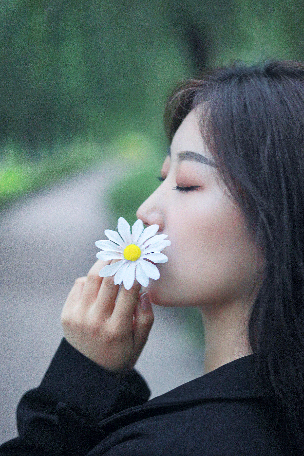 无人问津的港口总是开满鲜花（图ZMjgwMTE0NDI0） - 人像摄影 - 站酷设计师彡明明就是我原创素材 - 站酷ZCOOL