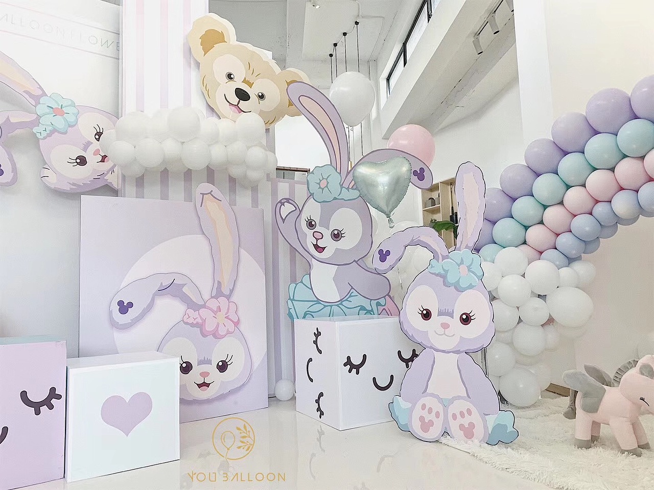 迪士尼主题| 达菲熊与星黛露（图ZMTY1MTAzMTQ0） - 舞台美术 - 站酷设计师MYD派对設計美学原创素材 - 站酷ZCOOL